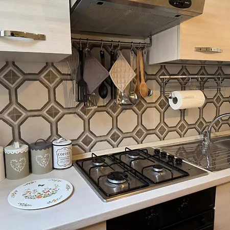 Casa Clara - Fino A 10 Posti Letto In Centro Ad - Italywego Assise