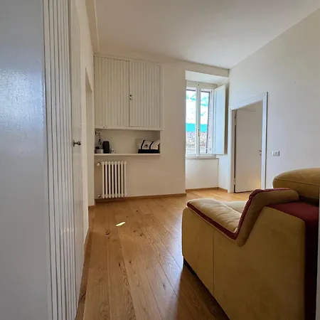 Casa Clara - Fino A 10 Posti Letto In Centro Ad - Italywego * Assise