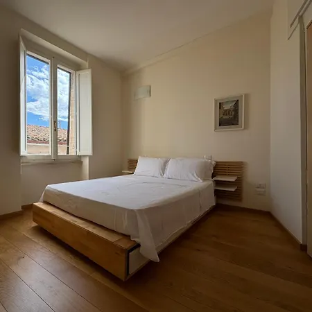 Apartament Casa Clara - Fino A 10 Posti Letto In Centro Ad - Italywego Asyż