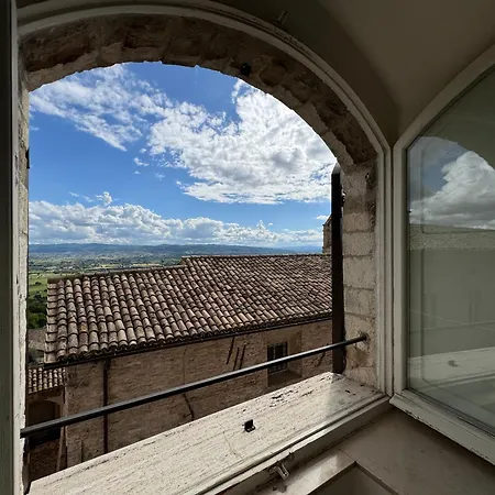 Casa Clara - Fino A 10 Posti Letto In Centro Ad - Italywego Appartement Assise