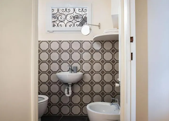 Casa Clara - Fino A 10 Posti Letto In Centro Ad - Italywego Apartment