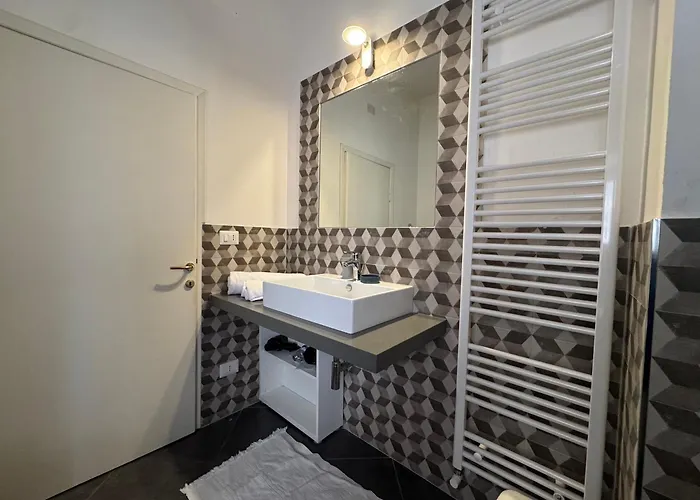 Casa Clara - Fino A 10 Posti Letto In Centro Ad - Italywego