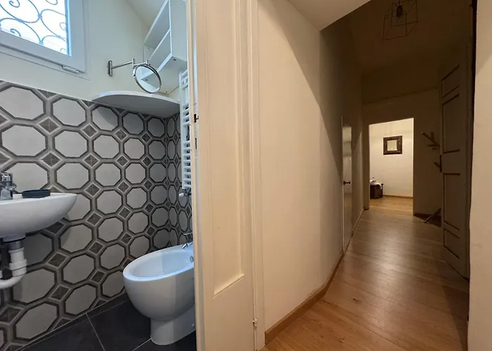 Apartamento Casa Clara - Fino A 10 Posti Letto In Centro Ad - Italywego *