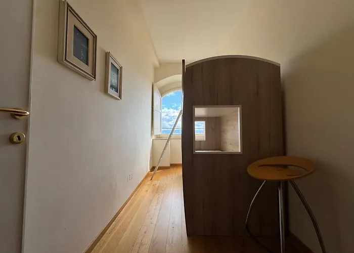 Apartment Casa Clara - Fino A 10 Posti Letto In Centro Ad - Italywego