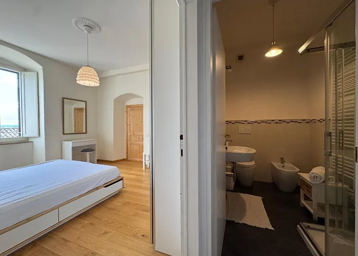 Casa Clara - Fino A 10 Posti Letto In Centro Ad - Italywego Apartamento *