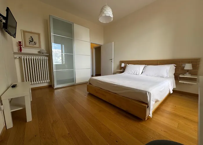 Casa Clara - Fino A 10 Posti Letto In Centro Ad - Italywego Apartamento *
